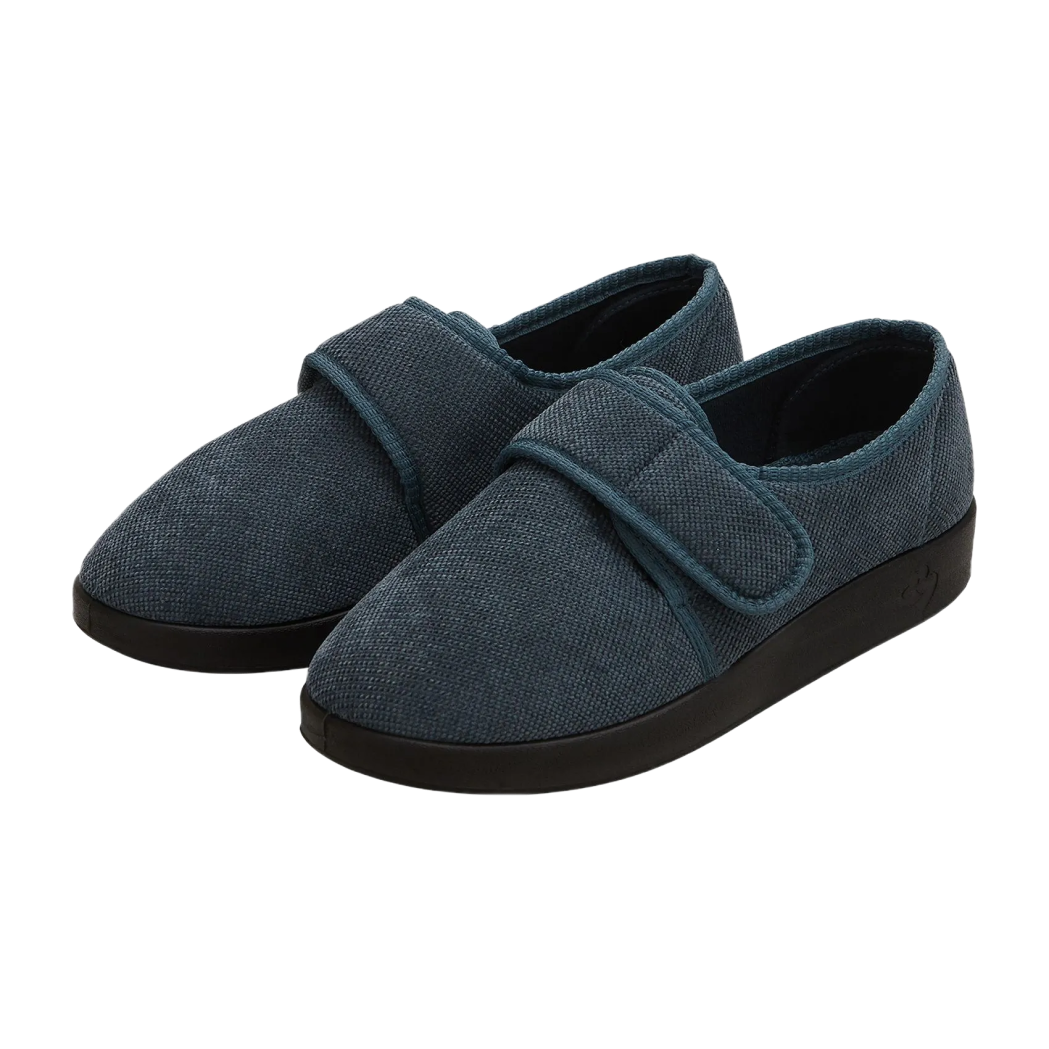 Men's Extra Wide Slip Resistant Slippers – Because Market