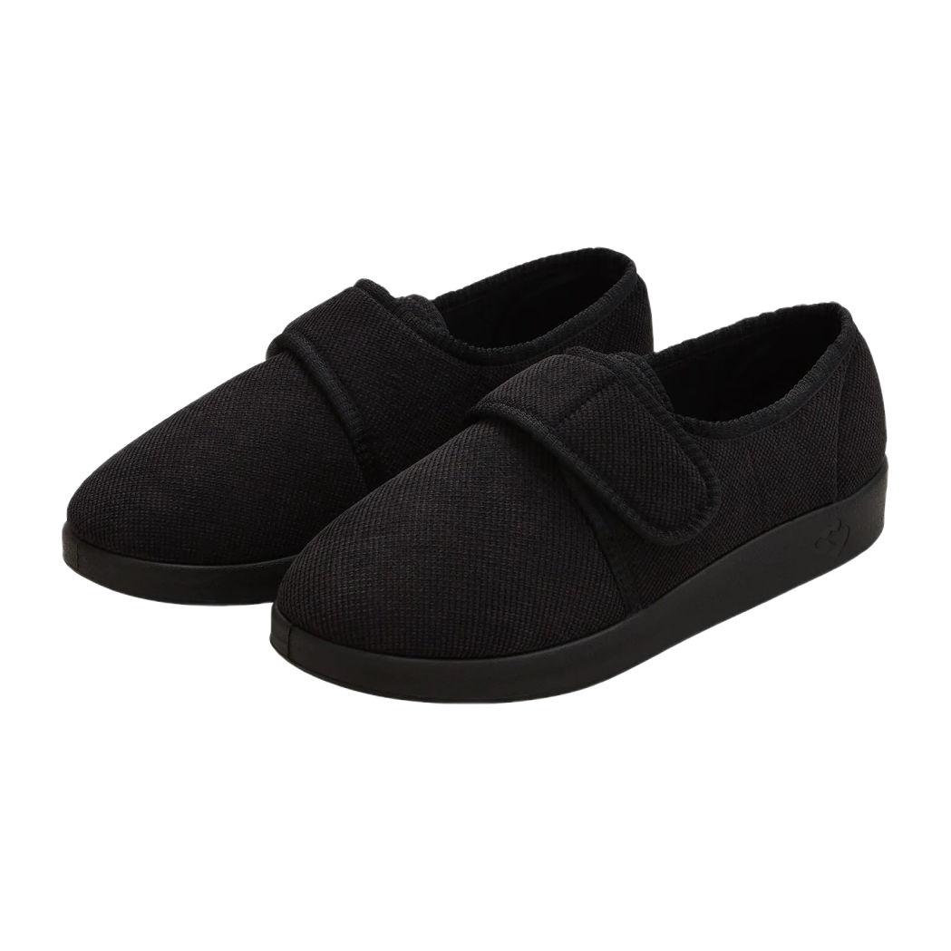 Silvert's extra wide slip resistant slippers in black viewed from the front at a slight angle.