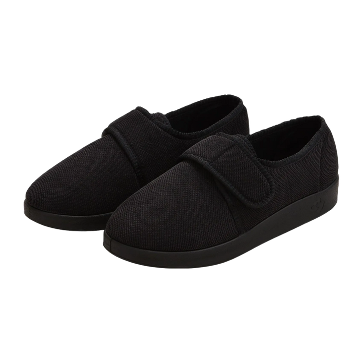 Silvert's extra wide slip resistant slippers in black viewed from the front at a slight angle.